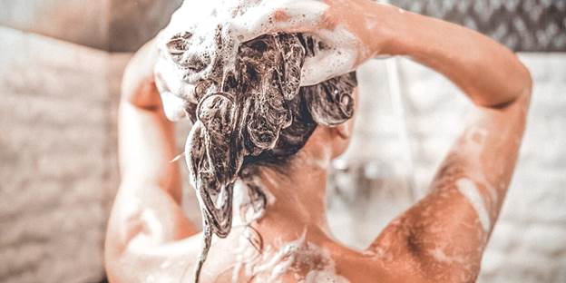 Шампунь для глубокой очистки волос: какой выбрать, как применять